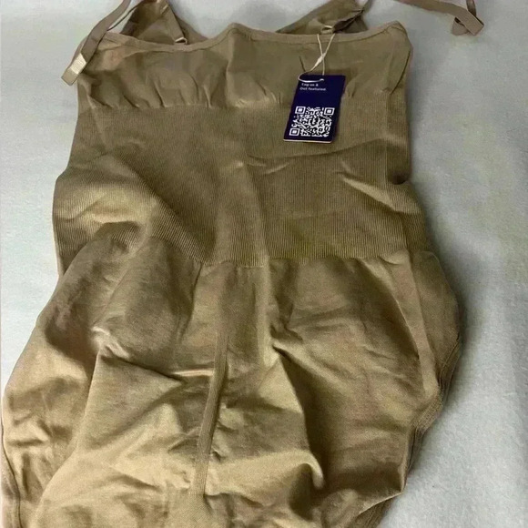 COPY - New with tags. Heyshaoe body suit. Size Large. Beige - Picture 3 of 6